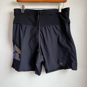 T8 Running Men's Sherpa Shorts road trail mountain pockets around waist Large